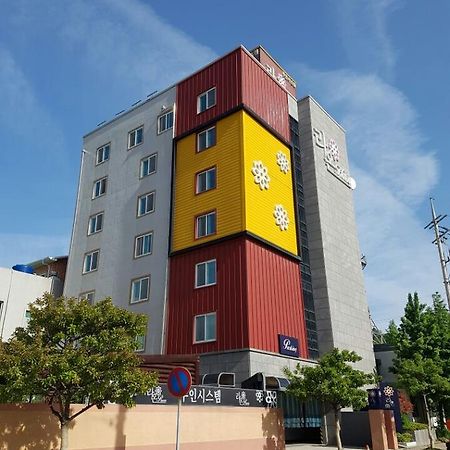 Raon Hotel Gwangyang  Zewnętrze zdjęcie